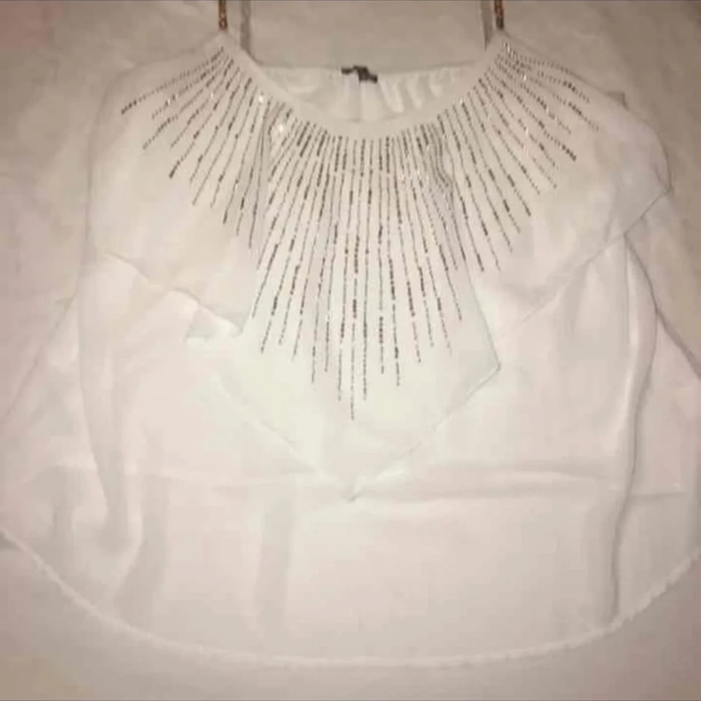 Beautiful dressy 2 tier top
